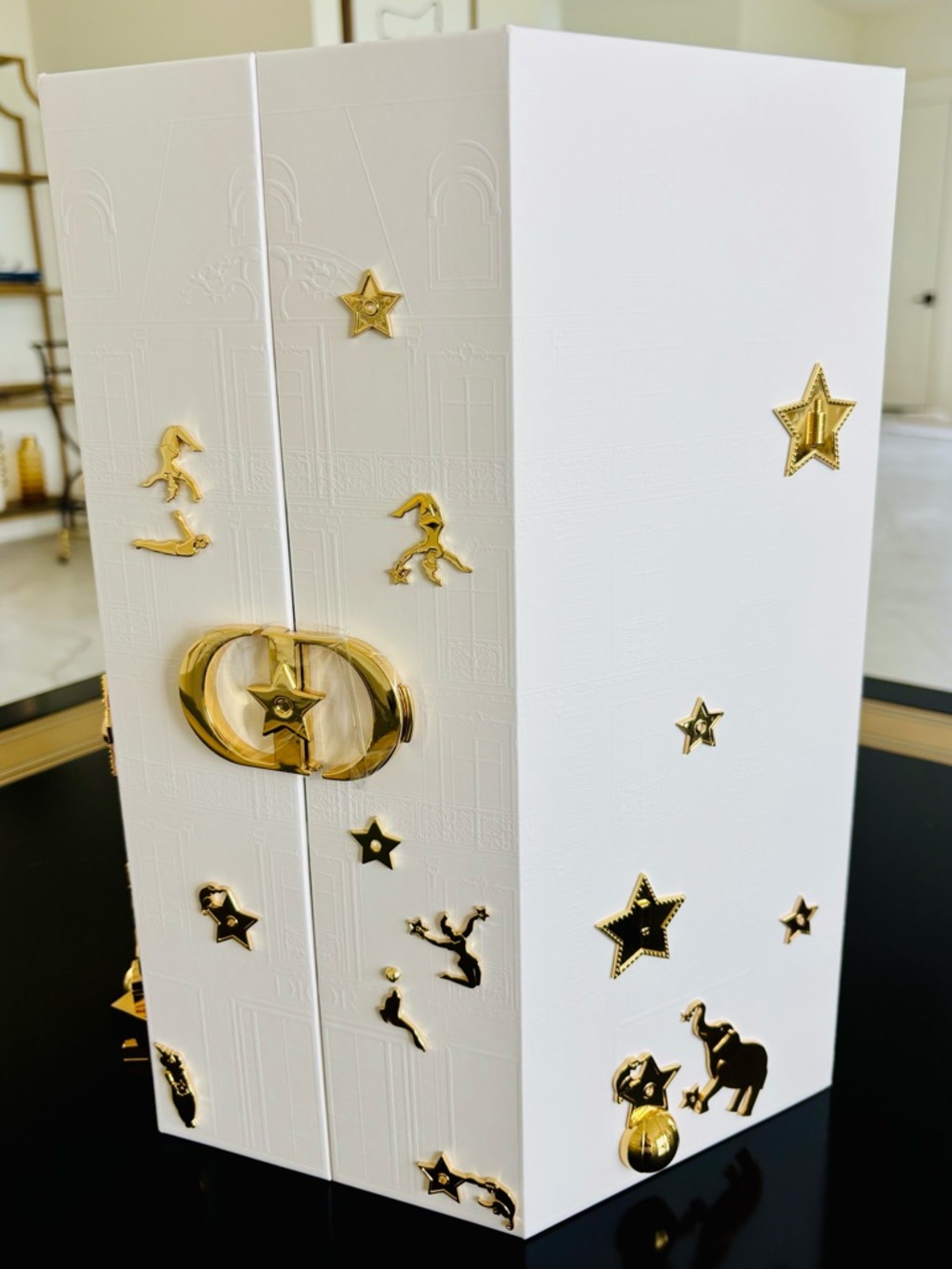 Dior Le 30 Montaigne Advent Calendar - Picture 6 of 13